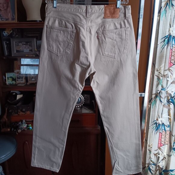 Vintage Men's Levi's 501 Jeans 34x31 Fit 1990's Sand Denim Made USA Buttonfly - Picture 4 of 10